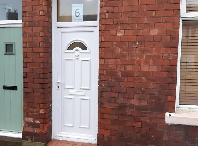 Carvetii - Quentin House - Near Hospital, Max 7 Ppl